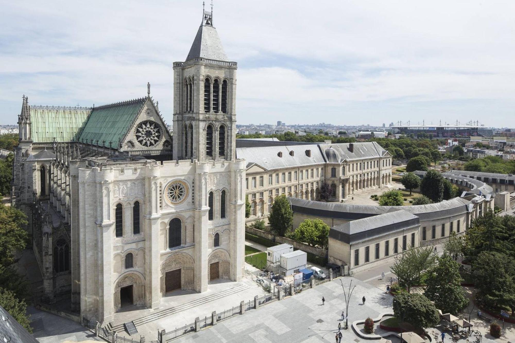 Chic Apartment With Superb View Of The Eiffel Tower Saint-Denis  Extérieur photo